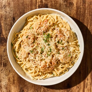 SHRIMP PASTA LATINA